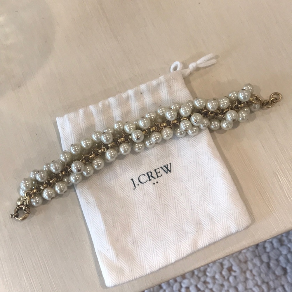 J. Crew pearl bracelet